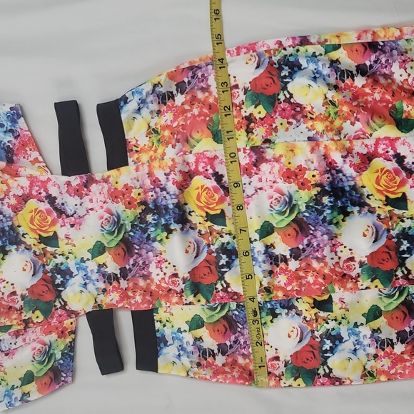 Do & Be cut out floral body hugging bodycon dress sz Small NWT - Picture 9 of 11